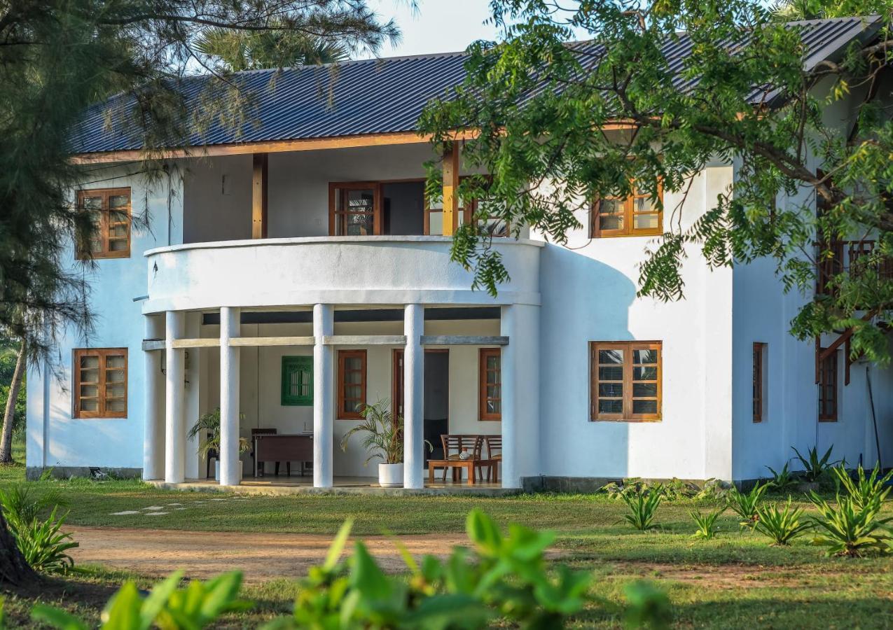Hotel Kayjay Palms Passikudah Exteriér fotografie