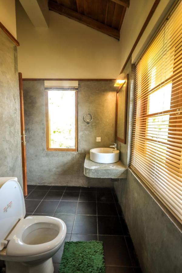 Hotel Kayjay Palms Passikudah Exteriér fotografie