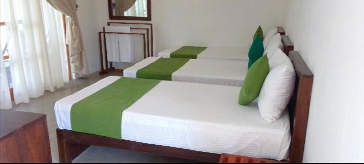 Hotel Kayjay Palms Passikudah Exteriér fotografie
